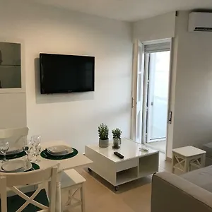  Apartment Rua Conselheiro Bivar