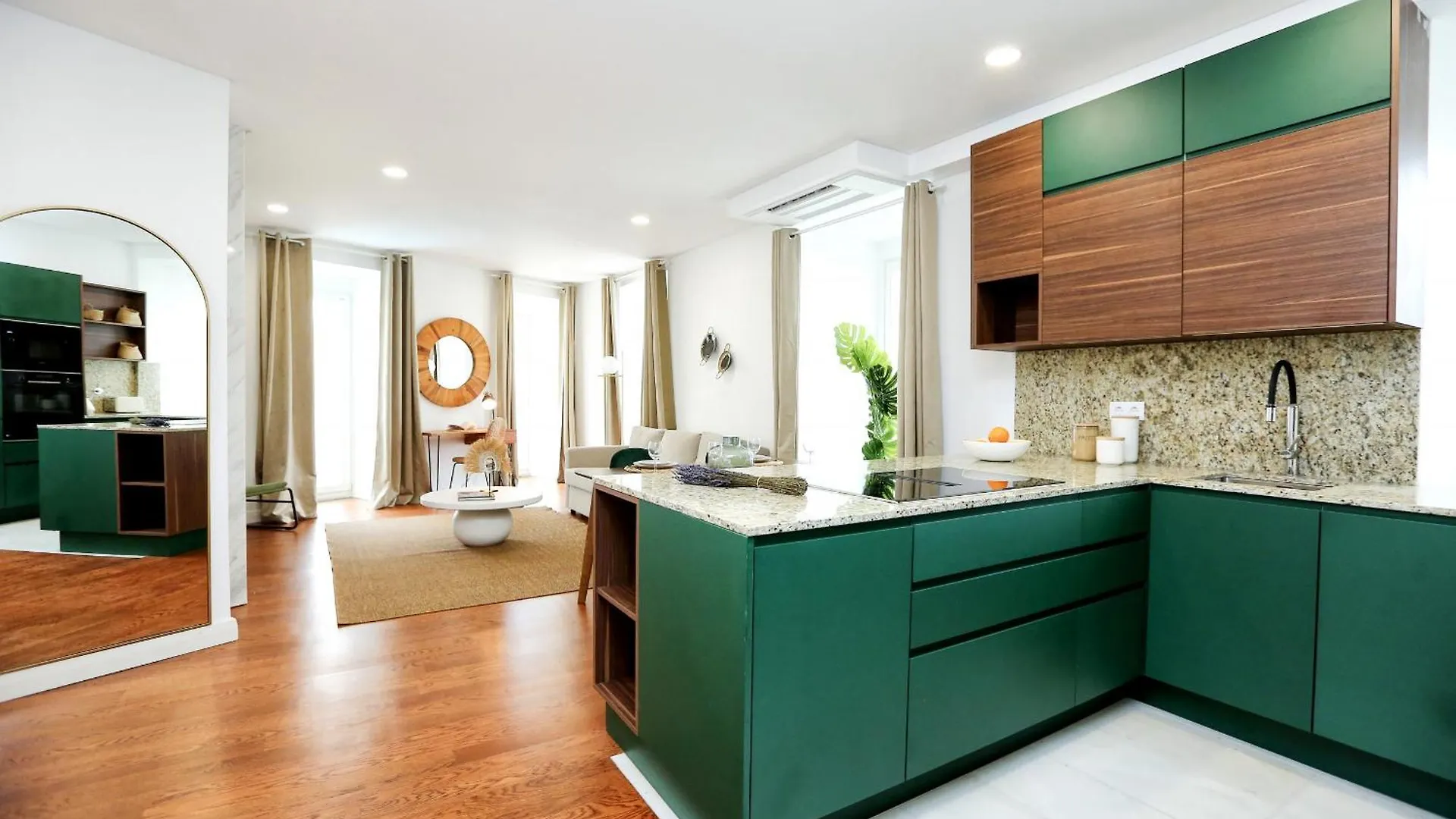 Green Bliss In Faro, Central One-Bed Oasis Faro
