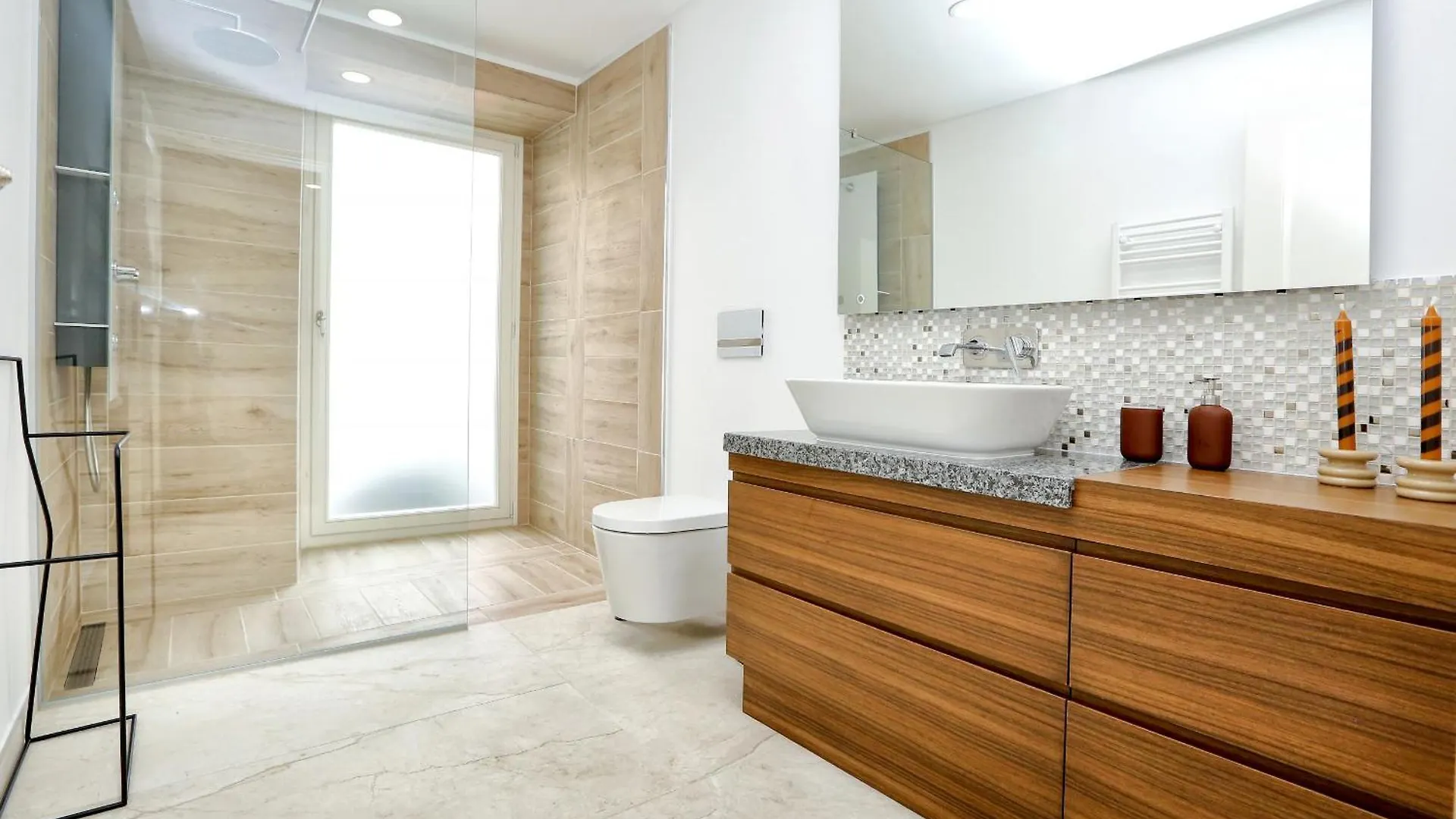 Green Bliss In Faro, Central One-Bed Oasis Apartment